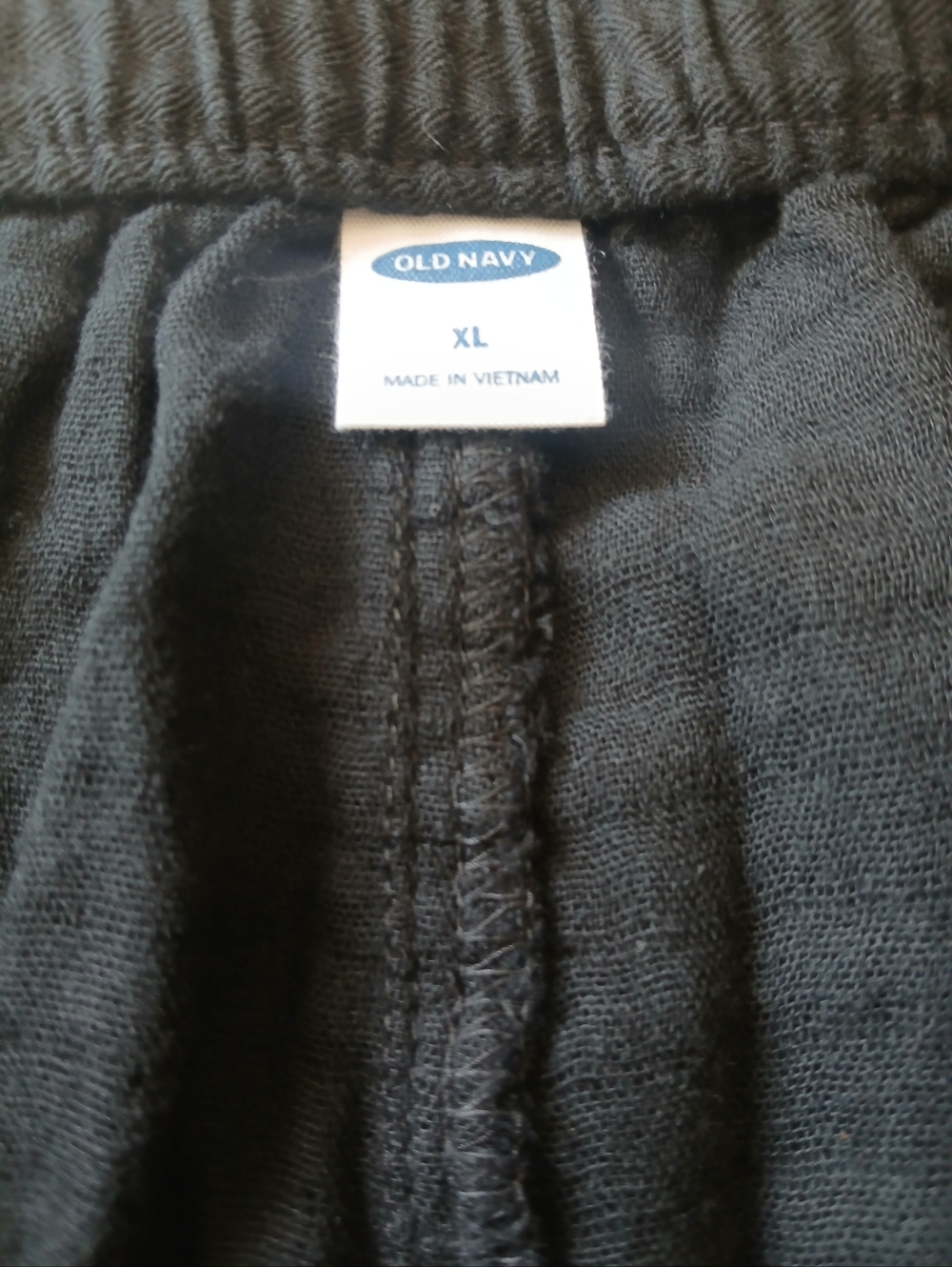 Old Navy Women's Size XL Dark Black Elastic Drawstring Hybrid Shorts - Picture 2 of 5